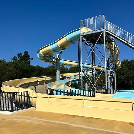 4 Etoiles Mobile 4 A 6 Personnes * Aureilhan (Landes)