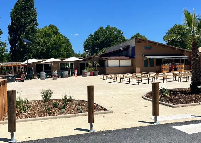 Campingplads 4 Etoiles Mobile 4 A 6 Personnes