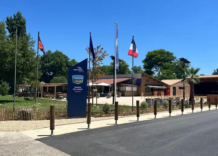 Campingplads 4 Etoiles Mobile 4 A 6 Personnes *